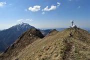Monte Due Mani (1656 m) con Cima Muschiada (1458 m) dalla Culmine S. Pietro il 20 aprile 2019- FOTOGALLERY 